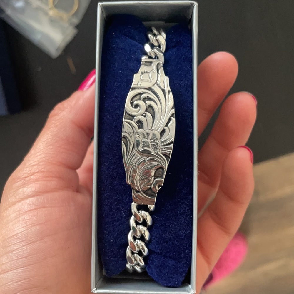 Montana silversmiths bracelet